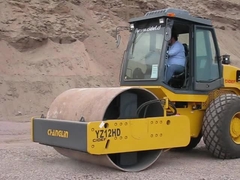 Μίνι συσσωρευτής κυλίνδρων GYD102J υδραυλικός 10 τόνων για την κατασκευή κυβερνητικών οδών